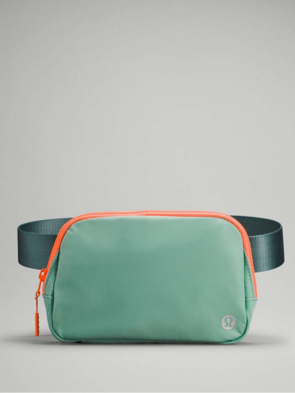 lululemon Everywhere Belt Bag *1L Arctic Green / Tidewater Teal